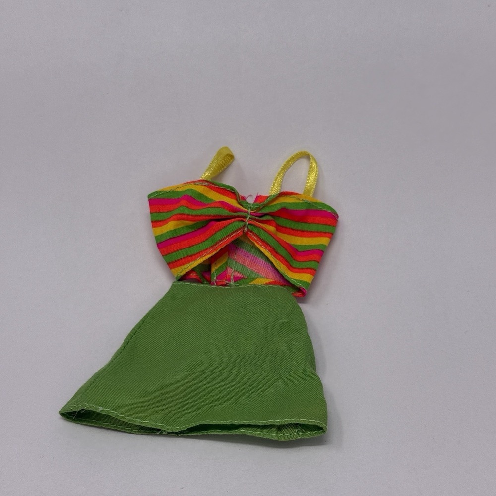 Barbie Doll Fashion Favorites 1998 Green Neon Pink Top and Skirt